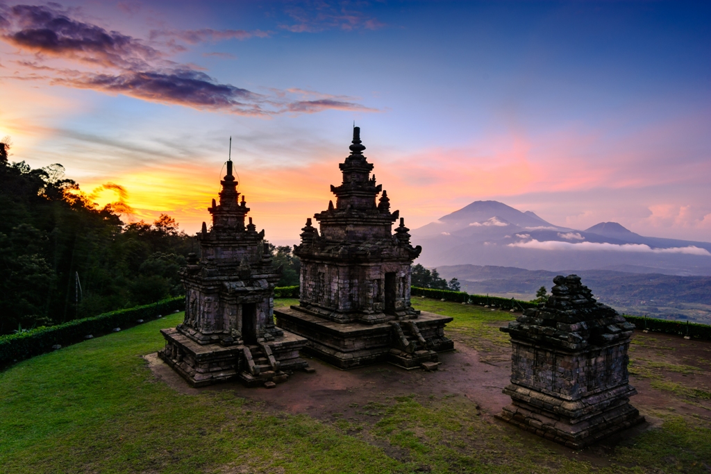 Candi Gedong Songo Semarang