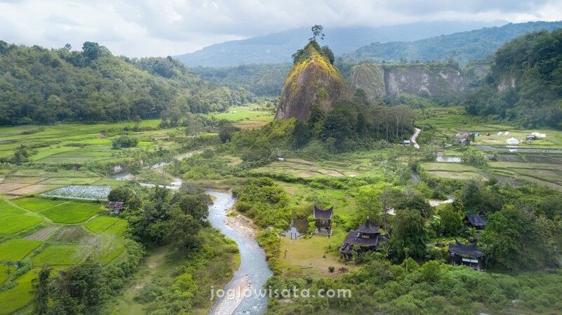 Paket Wisata Padang 3 Hari 2 Malam